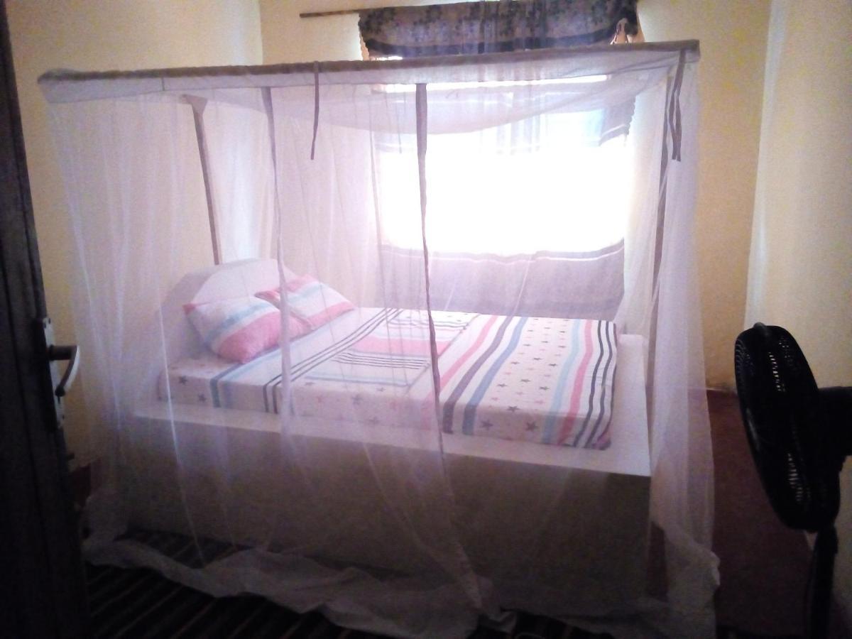 Mgeni Homestay Kilindoni Exterior photo